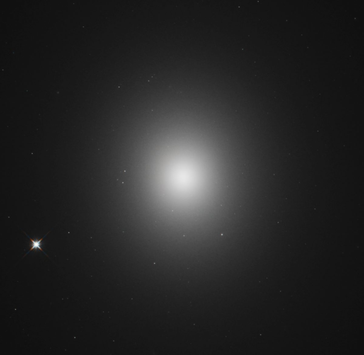 Photograph of M49, an elliptical galaxy in Virgo