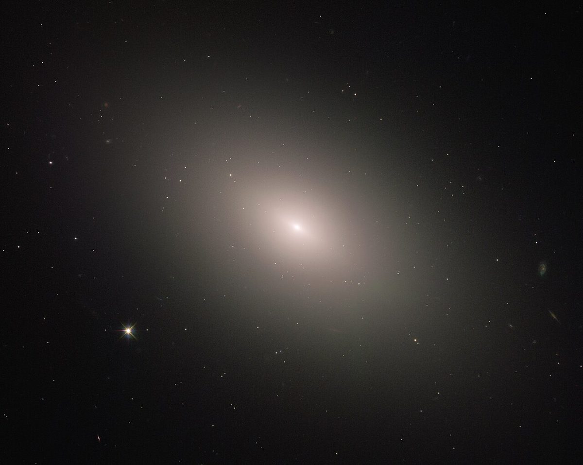 Photograph of M59, an elliptical galaxy in Virgo