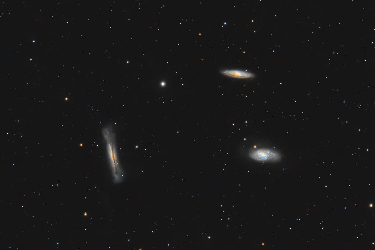 Photograph of Leo Triplet (M65), a spiral galaxy in Leo