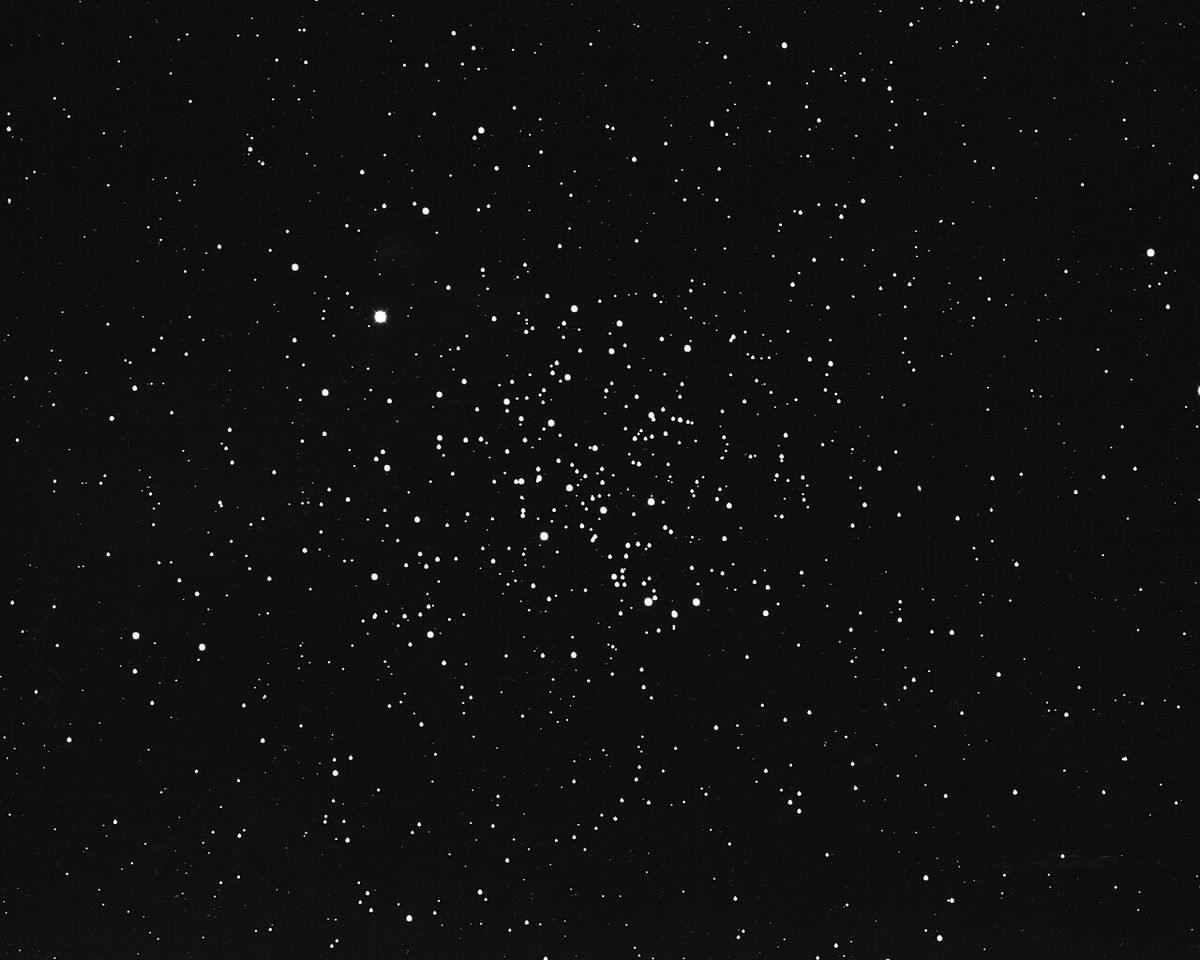 Photograph of King Cobra Cluster (M67), an open cluster in Cancer